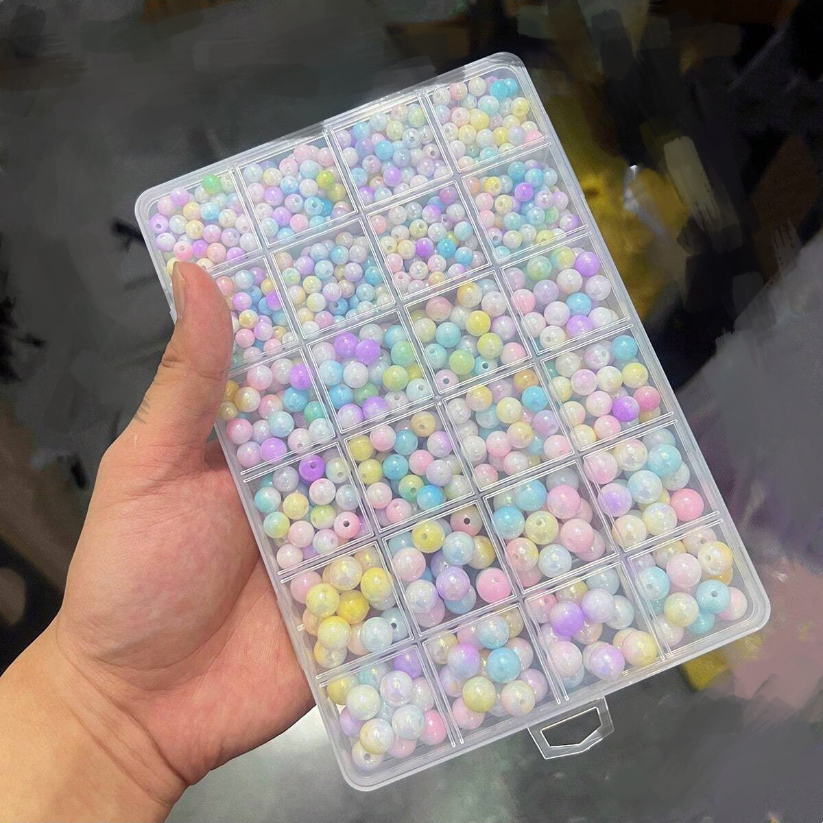 800pcs/24 grid set box 6mm/8mm - Jewelry Making Birthday Party 评论和价格