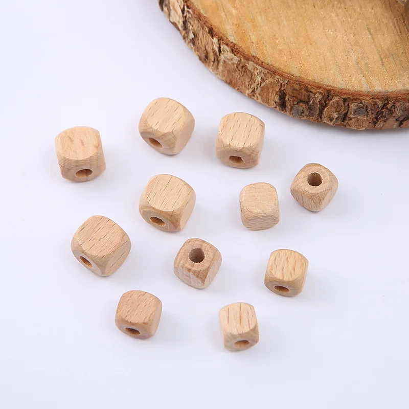 200pcs Cube Wooden Square Bead - Jewelry Making 3 Year Old 评论和价格